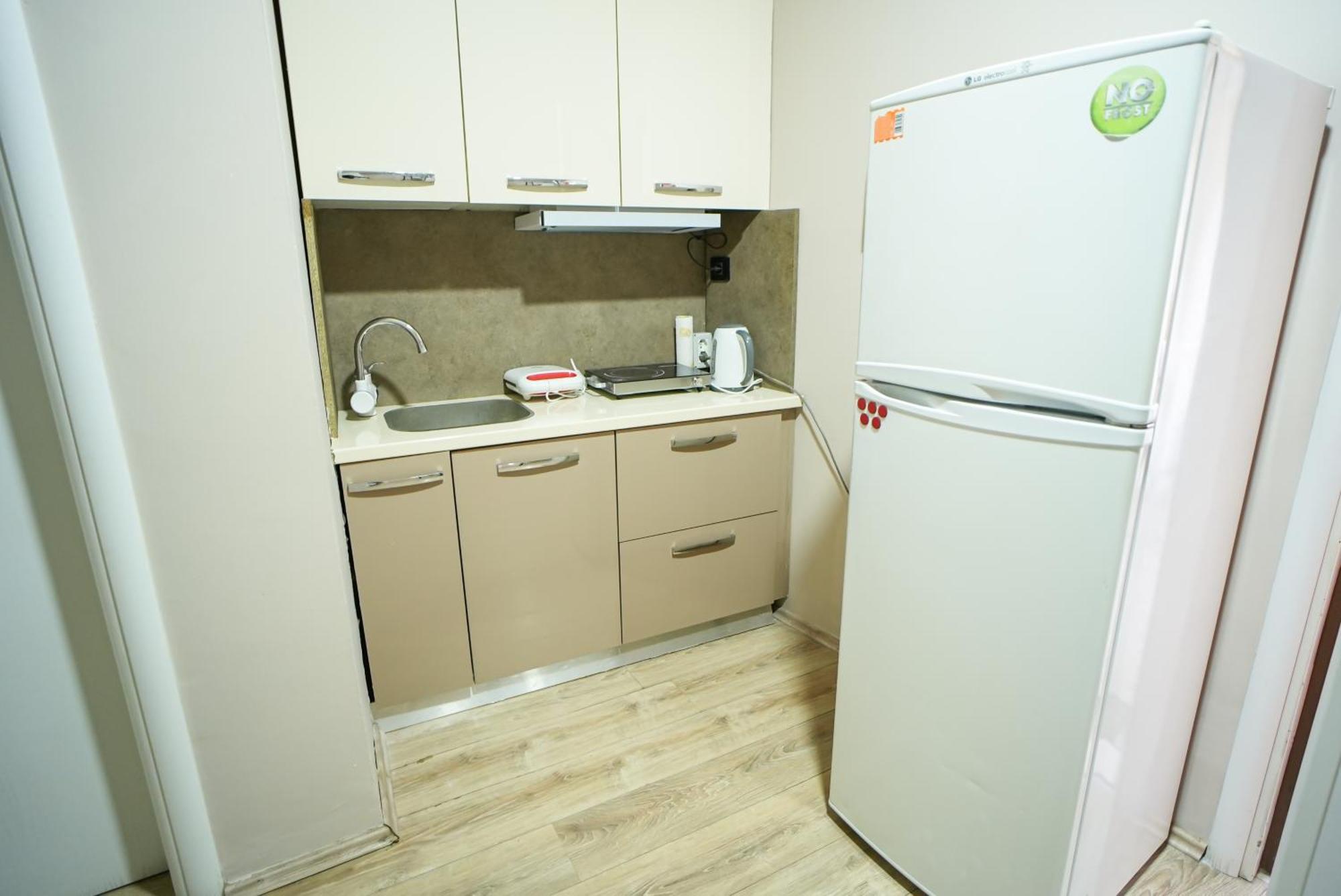 Grandpa House - App.3 Apartment Тирана Екстериор снимка