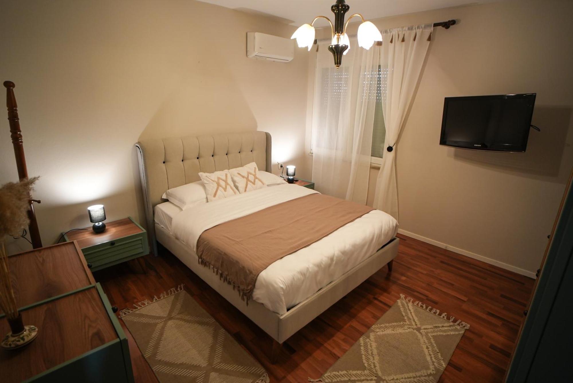 Grandpa House - App.3 Apartment Тирана Екстериор снимка